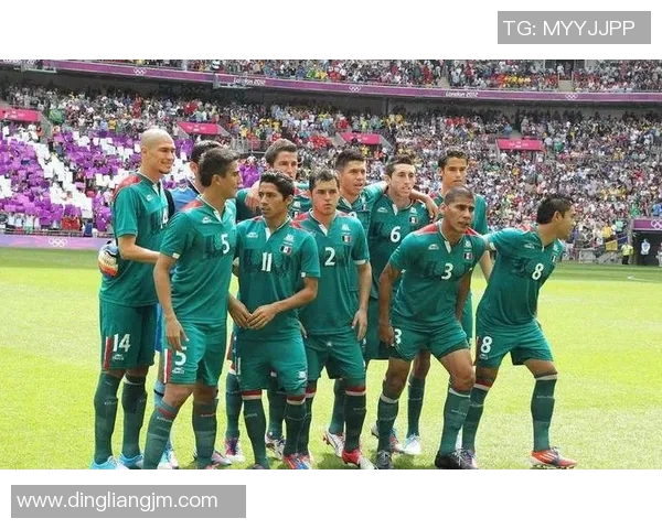 博塔弗戈与巴拉圭的激烈对决展现足球魅力与团队精神 博塔弗戈与巴拉圭的激烈对决展现足球魅力与团队精神